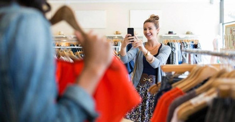 2017服装零售:品牌与消费者的微妙关系-丽晶软件